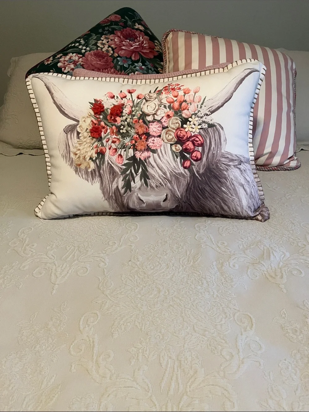 Whimsical Floral Highland Cow Decorative Pillow - Cream
